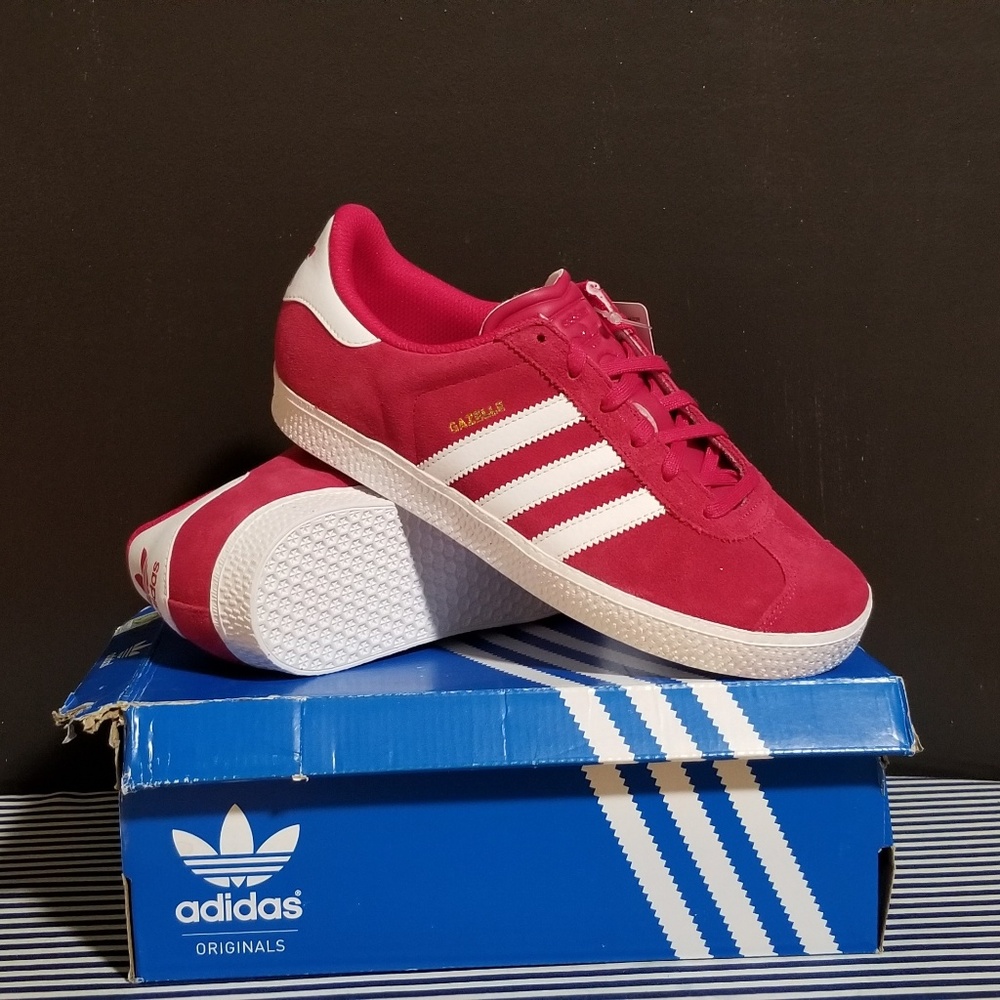 Womens Sneakers
